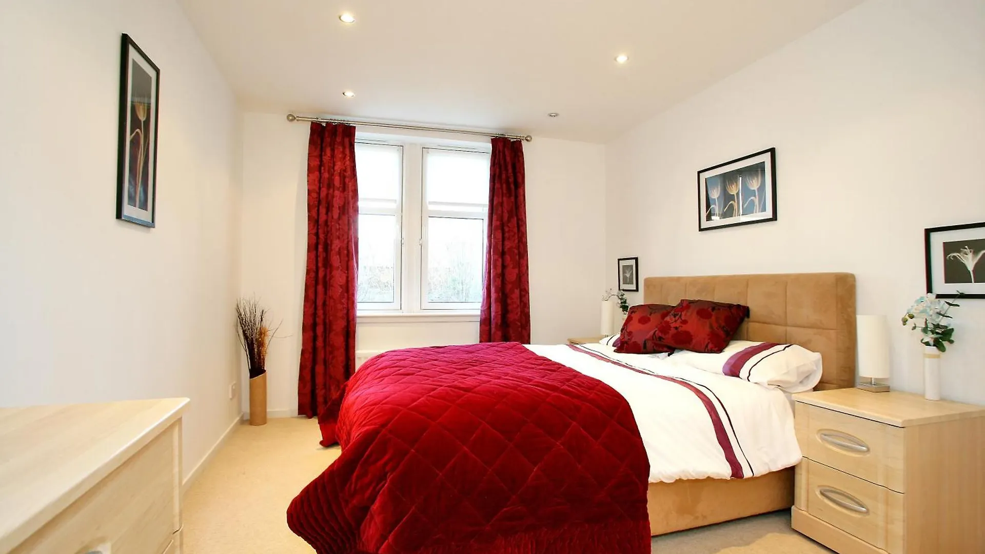Contemporary Apartment Close To Aberdeen City Centre 0*,
